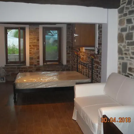 Ground Floor Stonehouse With Yard * Tsagarada